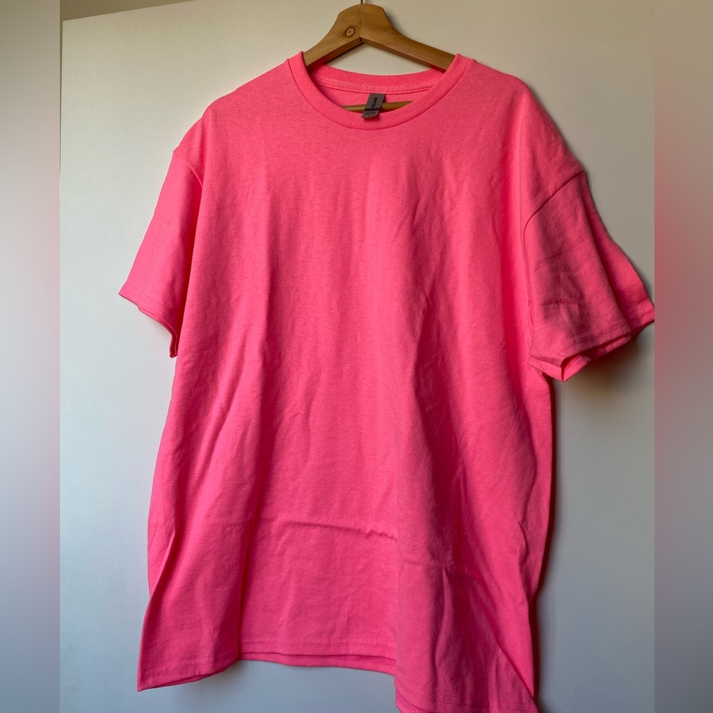 New Gildan  Hot Pink Shirt XL